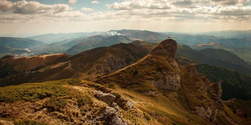 Rajip Shahin的专业成长与生活平衡指南：如何从行业会议中最大化学习与社交价值